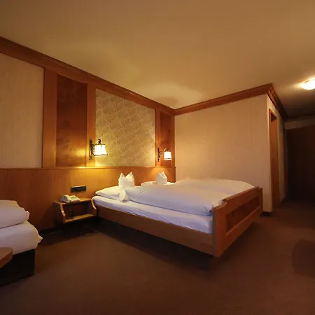 Waldblick Bsr Garten Mit Pavillons Im Schwarzwald, Ideal Fuer Paare, Familien, Hunde