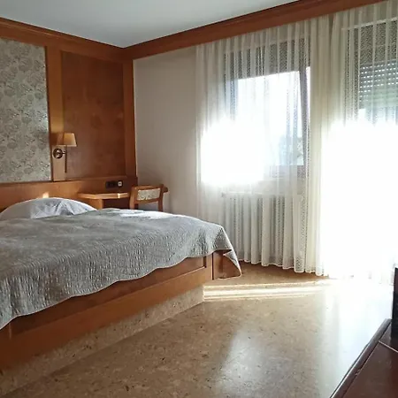 Hotel Waldblick Bsr Garten Mit Pavillons Im Schwarzwald, Ideal Fuer Paare, Familien, Hunde 3*