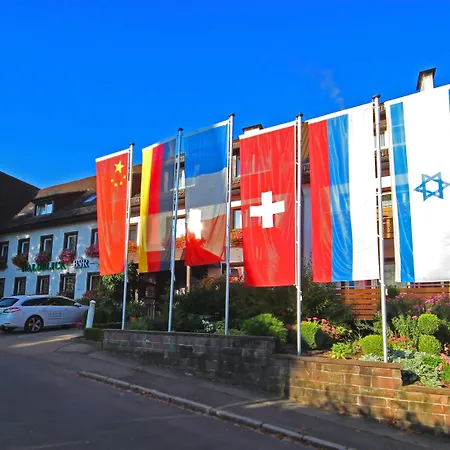 Hotel Hotel Waldblick BSR Garten mit Pavillons im Schwarzwald, ideal für Paare, Familien, Hunde Donaueschingen
