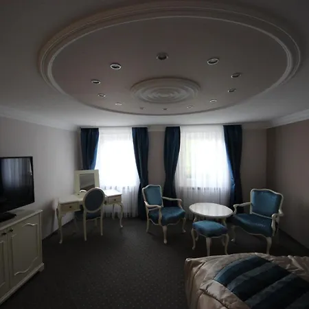 Hotel Waldblick Bsr Mit Kostenlose Bonuskarten Fuer Schifffahrten, Thermen, Museen Ab 2 Naechte 3*
