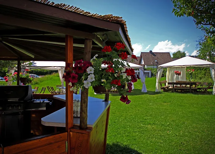 Waldblick Bsr Garten Mit Pavillons Im Schwarzwald, Ideal Fuer Paare, Familien, Hunde Hotel